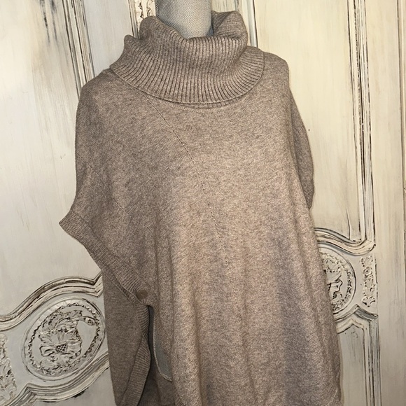 Sisters Soft Cowl Neck Taupe Spaced Dyed Button Detailing Poncho OSFM - Picture 2 of 11